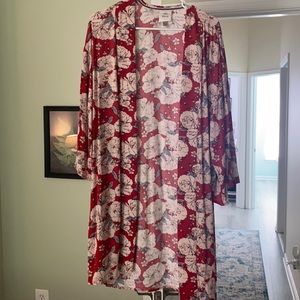 Knox Rose red kimono